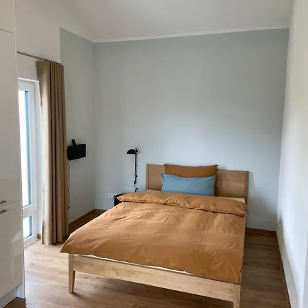 Aparthaus Felizitas Groß-Gerau Buitenkant foto